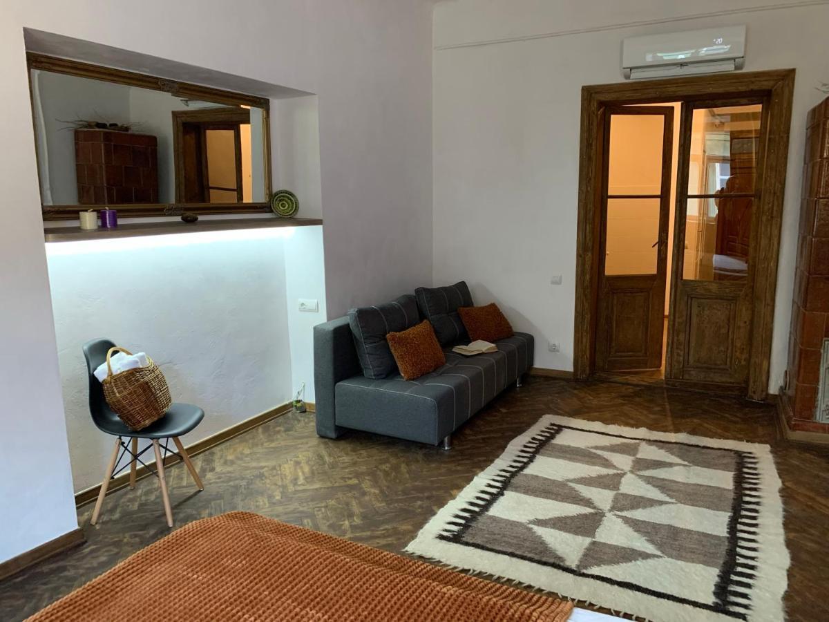 Center Lviv Rynok Square 17 Appartement Buitenkant foto